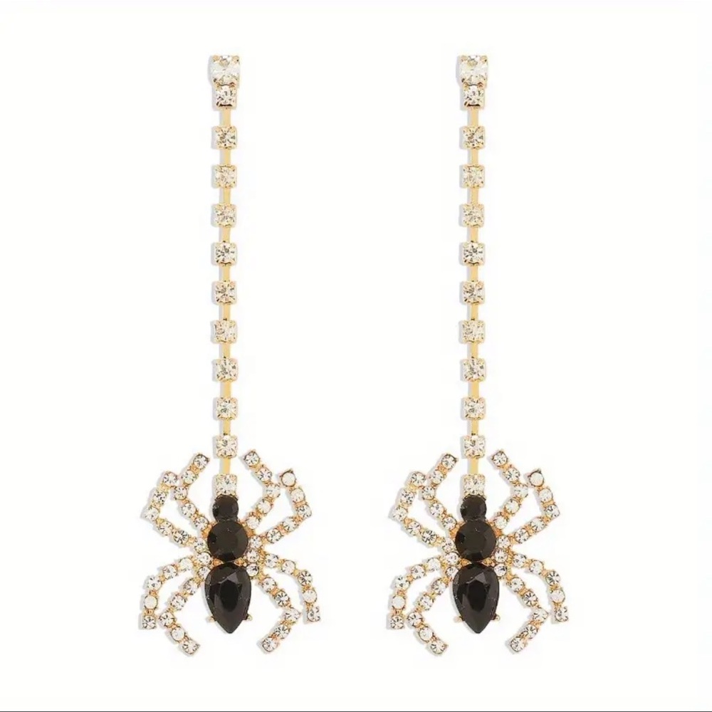 NEW Spider Web Chandelier Earrings Halloween Black Crystal Statement Jew… - Picture 3 of 5